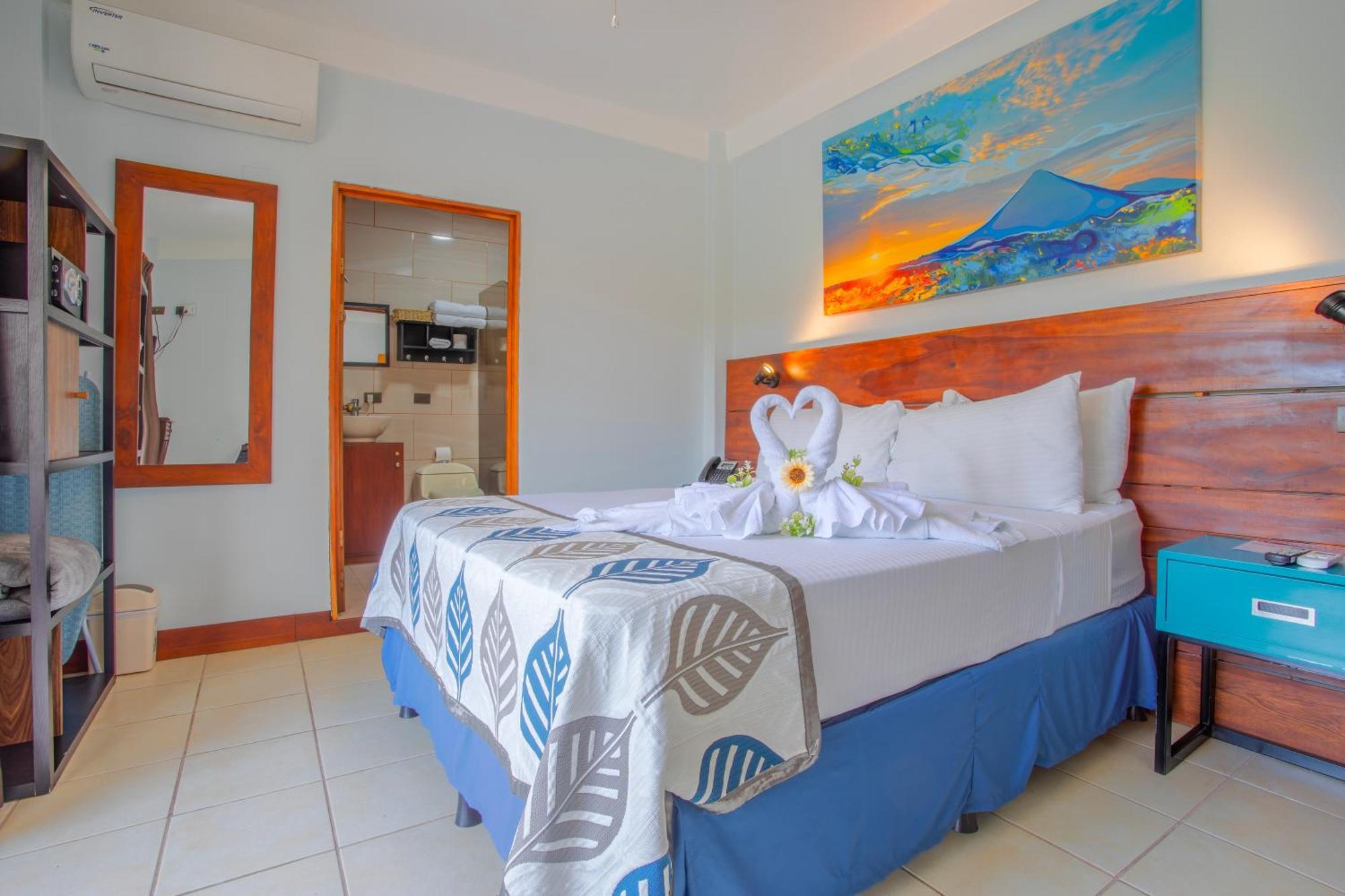 La Fortuna Downtown Hotel Boutique (Adults Only) Esterno foto